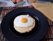 dietacolcuore_polenta con uova al tegamino